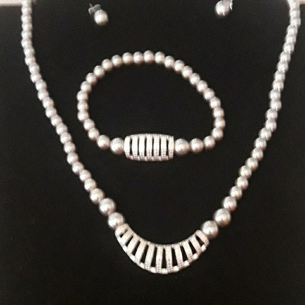 Grey Necklace,  Bracelet and Earring Set
